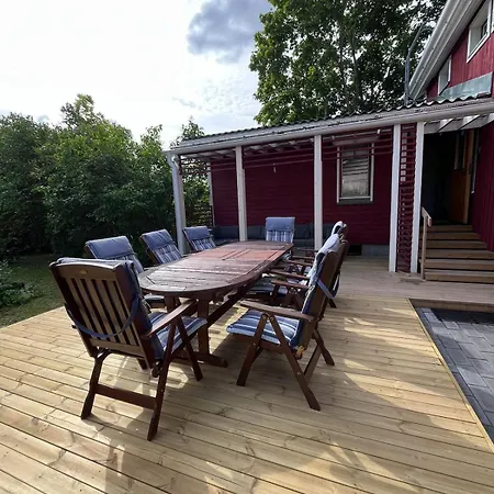 Apartamento 12 People, 4 Bedrooms, Close To The Center With A Large Deck
