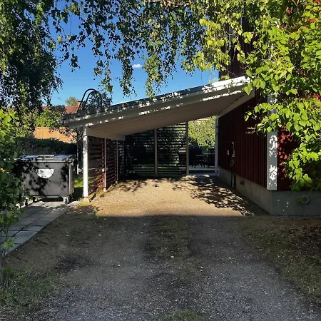 12 People, 4 Bedrooms, Close To The Center With A Large Deck Apartamento *