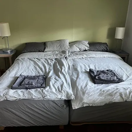 12 People, 4 Bedrooms, Close To The Center With A Large Deck Apartamento *